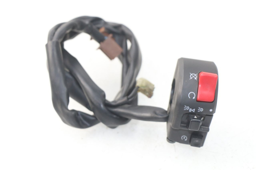 photo de RIGHT HANDLEBAR SWITCH YAMAHA TDM ABS 900 (2002 - 2014)