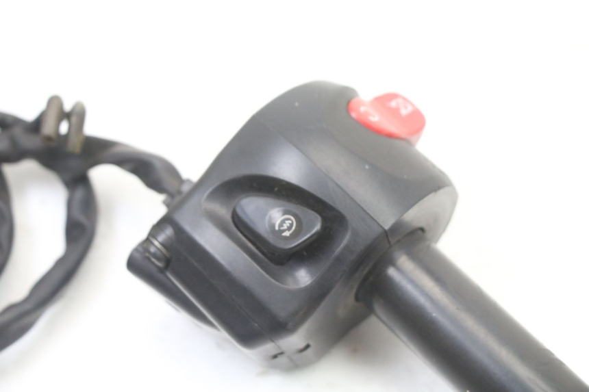 photo de RIGHT SWITCH YAMAHA XJ6 ABS 600 (2008 - 2016)