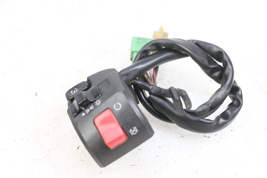 photo de RIGHT SWITCH KAWASAKI ZR 7 750 (1999 - 2001) - Fixing points details