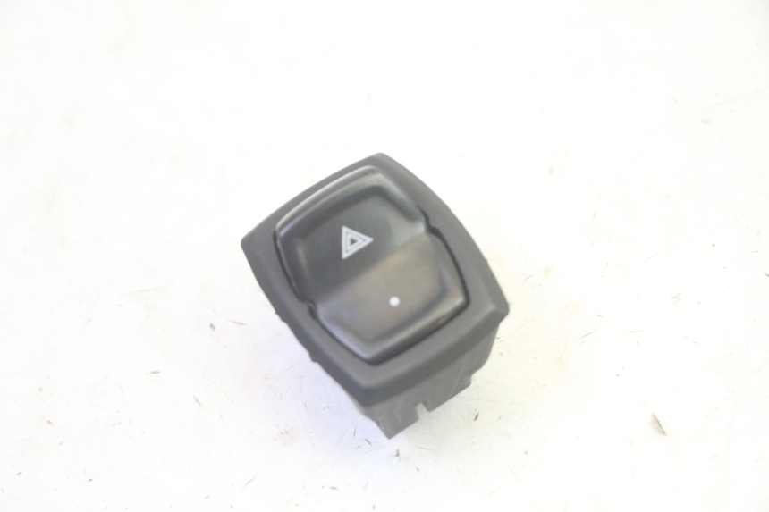 photo de TURN SIGNAL SWITCH PEUGEOT DJANGO 4T 50 (2014 - 2019) - Main view