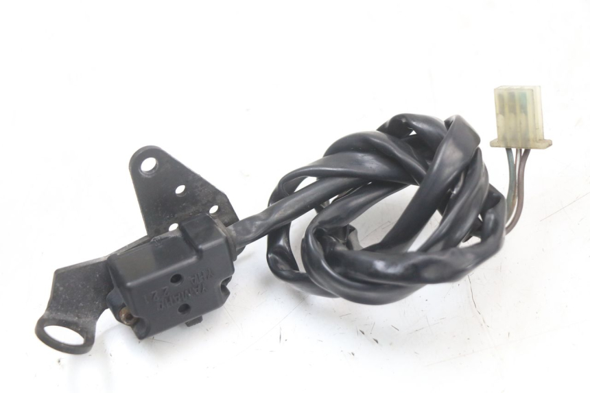 photo de HAZARD SWITCH YAMAHA FJR ABS 1300 (2006 - 2012)