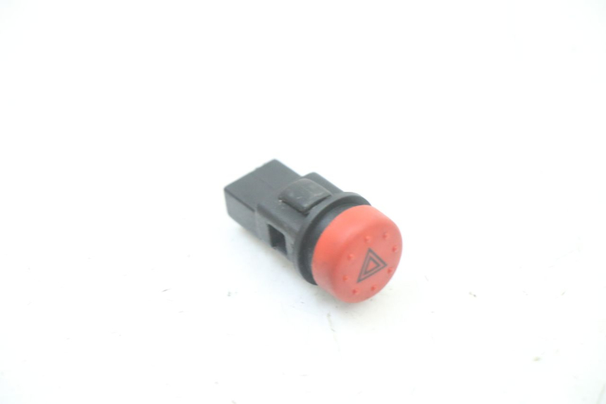 photo de TURN SIGNAL SWITCH PIAGGIO MP3 LT 400 (2007 - 2012)