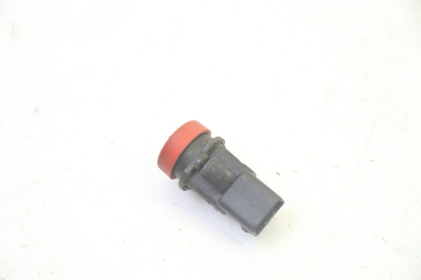 photo de HAZARD SWITCH PIAGGIO MP3 LT 300 (2010 - 2016)