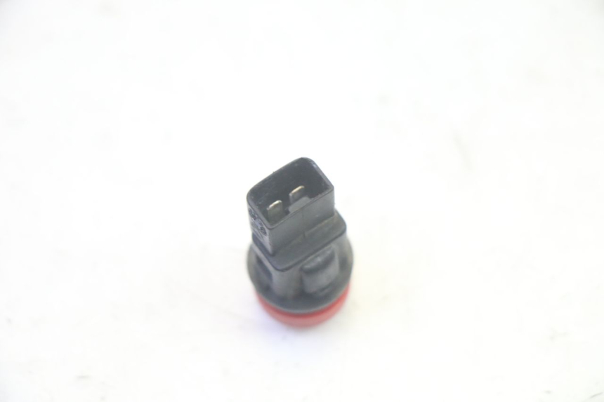 photo de TURN SIGNAL SWITCH PIAGGIO MP3 RL 250 (2006 - 2010) - Alternative perspective