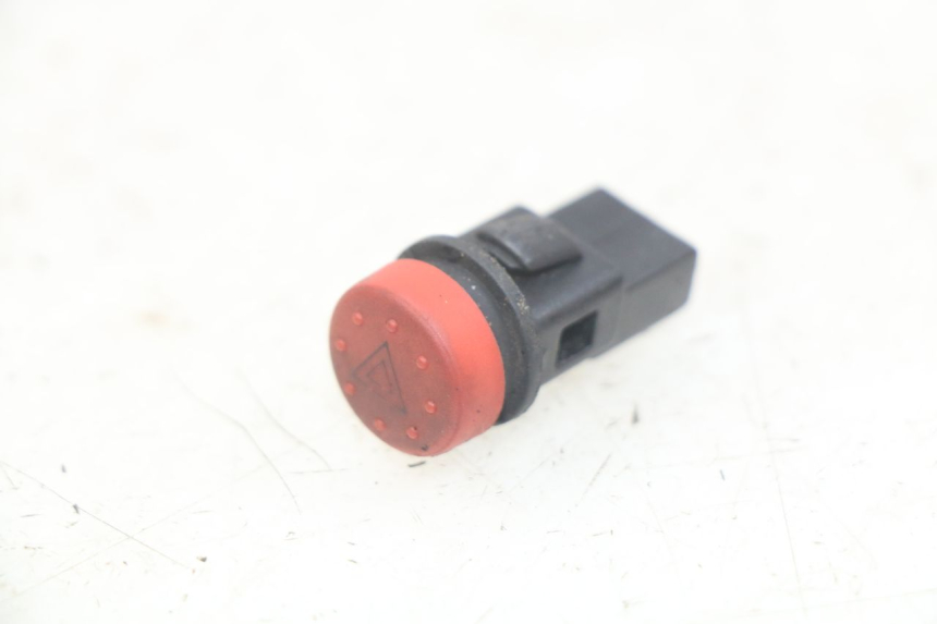 photo de TURN SIGNAL SWITCH PIAGGIO X9 EVOLUTION 125 (2003 - 2007)