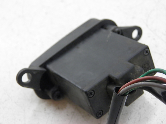 photo de HAZARD SWITCH SYM GTS 125 (2005 - 2008) - Component detail