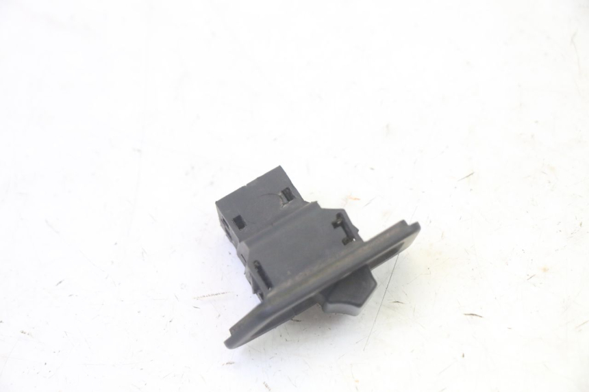 photo de TURN SIGNAL SWITCH YAMAHA X-MAX XMAX 250 (2006 - 2009)