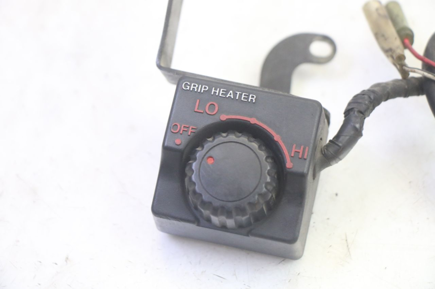 photo de SWITCH YAMAHA FJR ABS 1300 (2006 - 2012) - Component detail