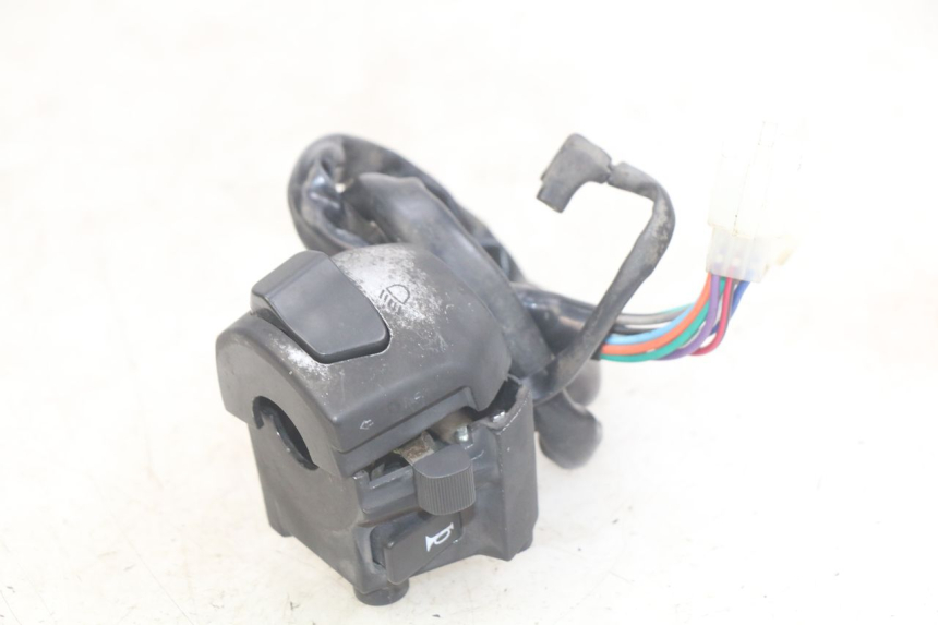 photo de LEFT HANDLEBAR SWITCH NECO ALEXONE 125 (2017 - 2024)