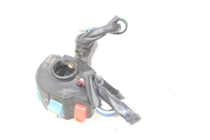 photo de LEFT HANDLEBAR SWITCH TAOTAO BEATBOX 2 50 (2005 - 2017)