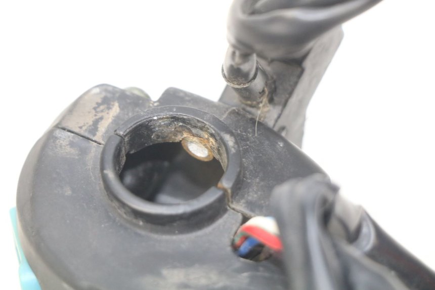 photo de LEFT HANDLEBAR SWITCH TAOTAO BEATBOX 2 50 (2005 - 2017)
