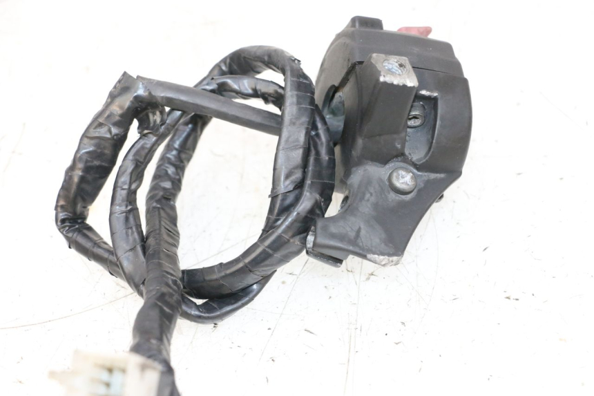 photo de LEFT SWITCH MBK BOOSTER SPIRIT NAKED 50 (2004 - 2017) - Surface and material condition