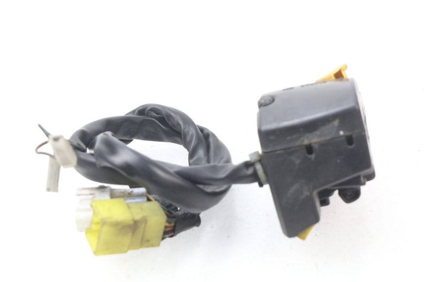photo de LEFT HANDLEBAR SWITCH SUZUKI BURGMAN 650 (2002 - 2004)