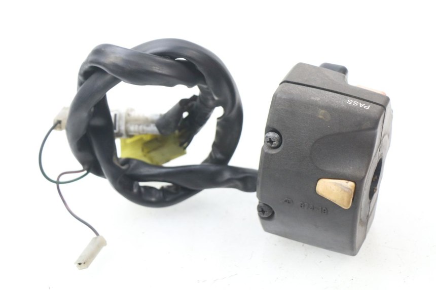 photo de LEFT HANDLEBAR SWITCH SUZUKI BURGMAN 650 (2002 - 2004)