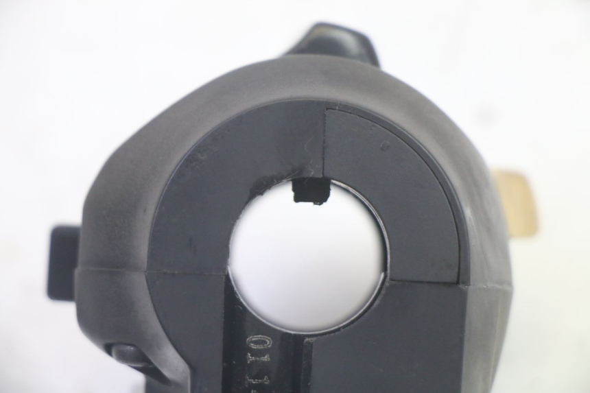 photo de LEFT HANDLEBAR SWITCH SUZUKI BURGMAN 125 (2007 - 2014) - Product overview