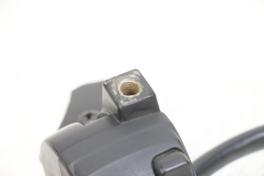 photo de LEFT HANDLEBAR SWITCH YAMAHA BW'S EASY 50 (2013 - 2016) - Surface and material condition