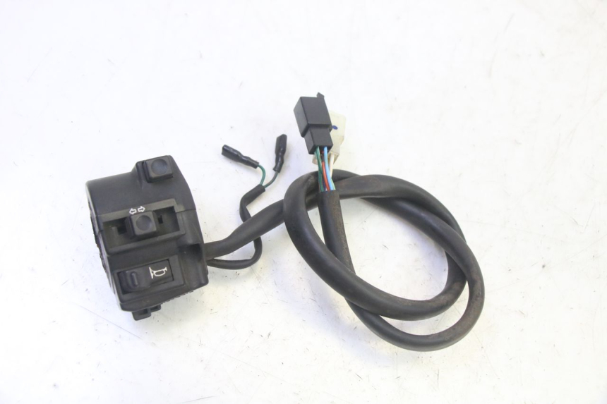 photo de LEFT SWITCH HONDA CBF 125 (2009 - 2015)