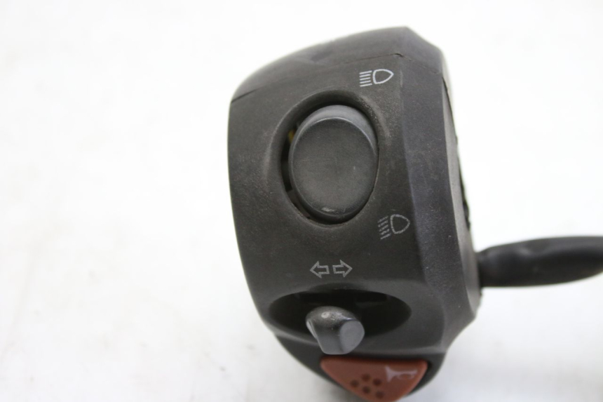 photo de LEFT HANDLEBAR SWITCH PEUGEOT CITYSTAR 50 (2013 - 2017)