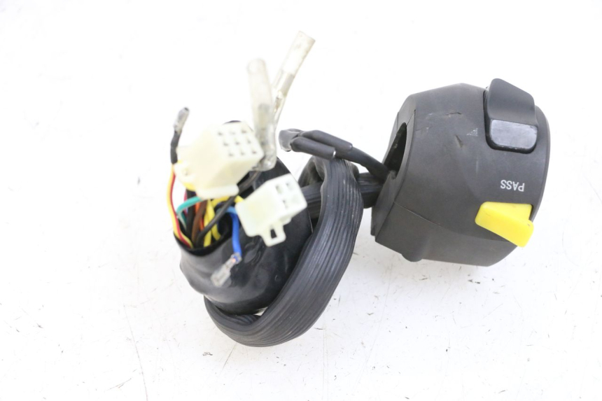 photo de LEFT SWITCH KSR CODE 125 (2018 - 2020) - Component detail