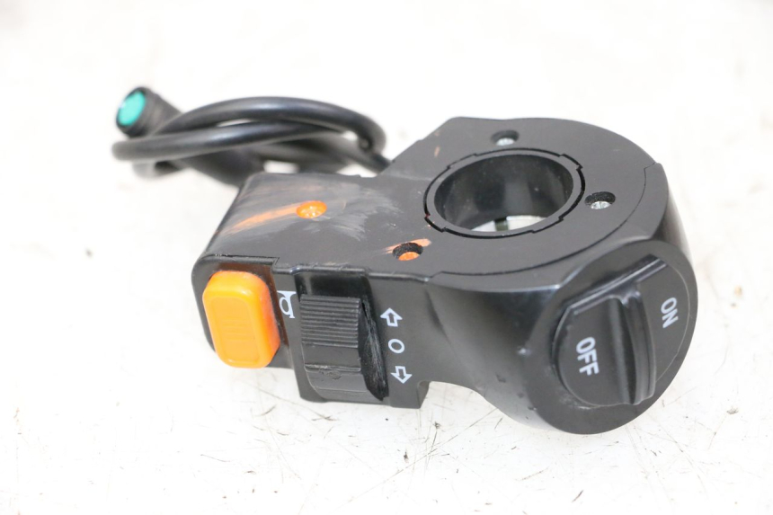 photo de LEFT SWITCH URBANGLIDE E-CROSS PRO 1