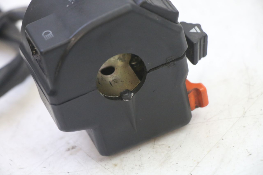 photo de LEFT SWITCH APRILIA ETX 125 (1998 - 2002)