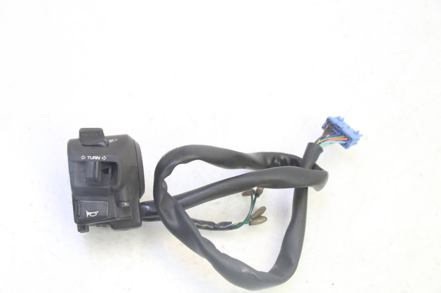 photo de LEFT HANDLEBAR SWITCH HONDA FES S-WING SWING ABS 125 (2007 - 2015)