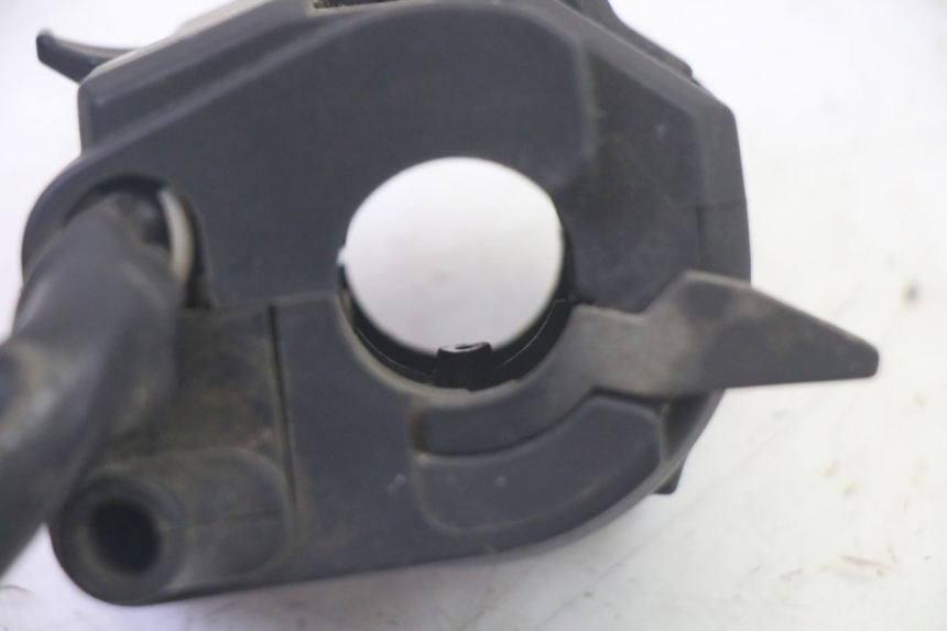 photo de LEFT SWITCH KAWASAKI GPX R WARBIRD 600 (1988 - 1993) - Technical close-up