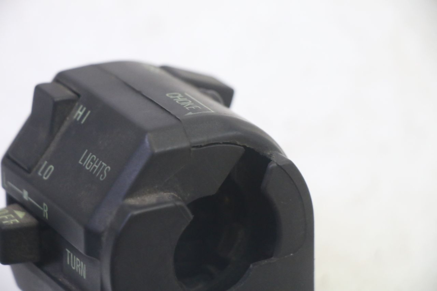 photo de LEFT SWITCH KAWASAKI GPZ RX 1000 (1986 - 1988) - Alternative perspective