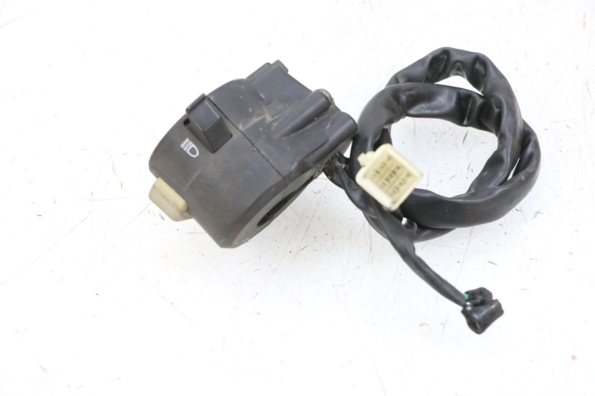 photo de LEFT SWITCH JM MOTORS GTS 125 (2015 - 2019) - Component detail