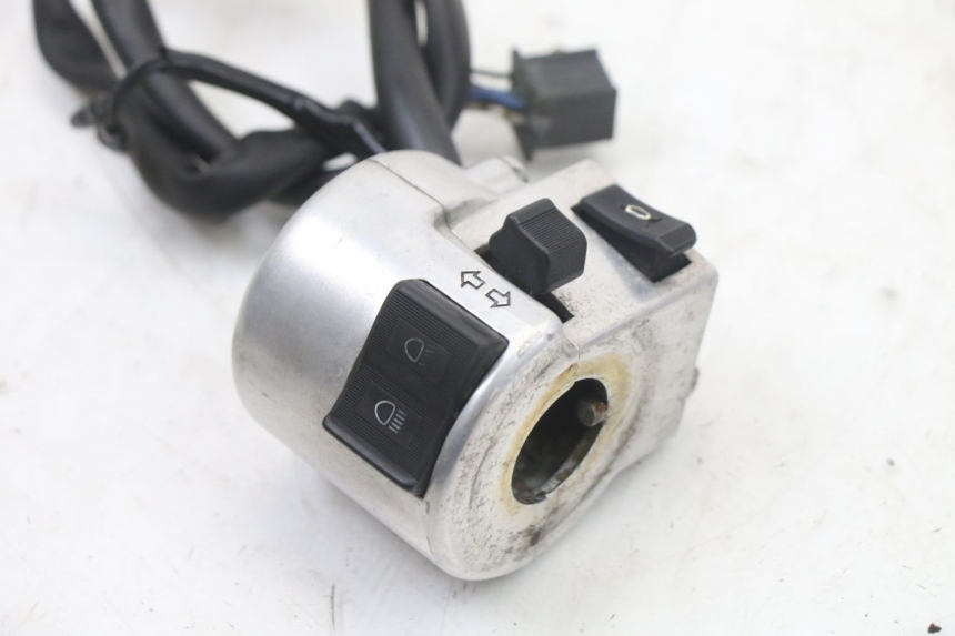 photo de LEFT SWITCH HONDA VT C2 SHADOW 750 (1997 - 2001)