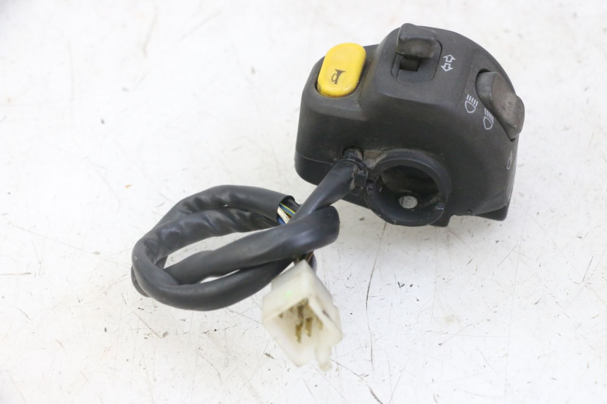 photo de LEFT SWITCH PEUGEOT JET FORCE CARBU 50 (2003 - 2016)