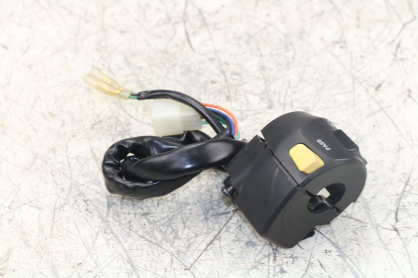 photo de LEFT HANDLEBAR SWITCH SYM JET SPORT XR 50 (2006 - 2015)