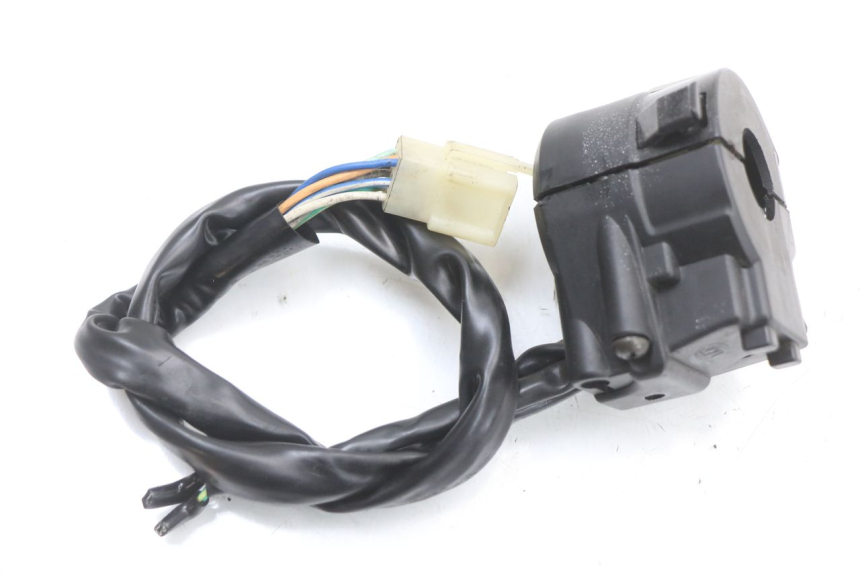 photo de LEFT HANDLEBAR SWITCH JONWAY AZTRAL 125 (2008 - 2017)