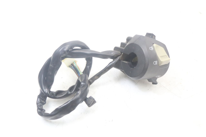 photo de LEFT HANDLEBAR SWITCH JONWAY AZTRAL 125 (2008 - 2017)