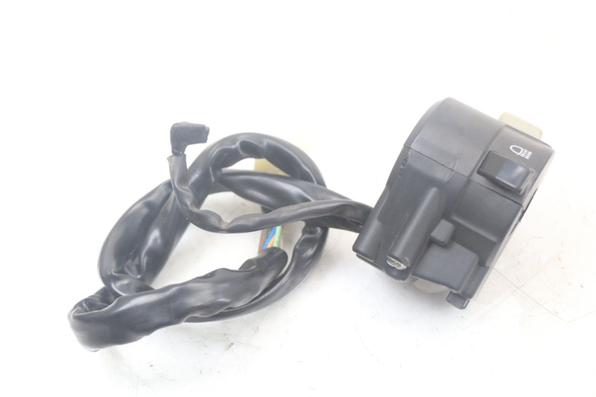 photo de LEFT HANDLEBAR SWITCH JONWAY AZTRAL 125 (2008 - 2017)