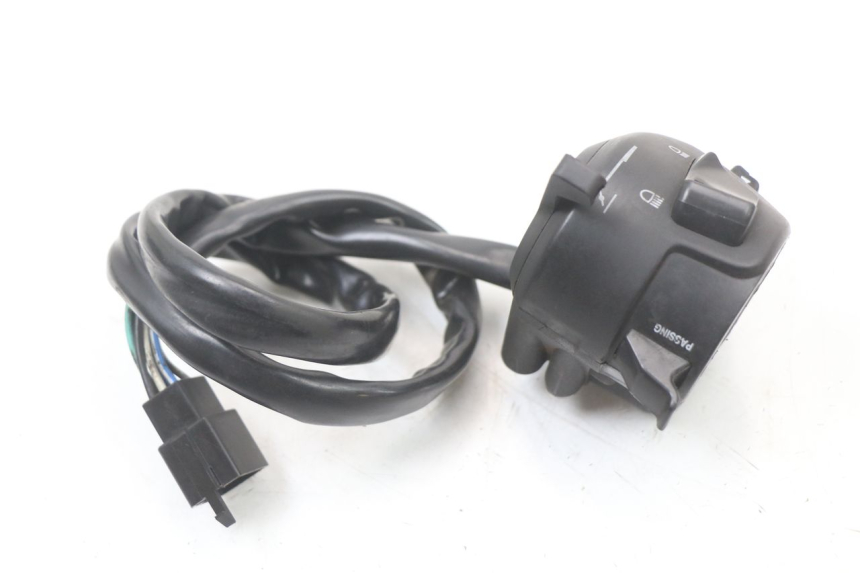 photo de Left switchgear KYMCO K-PW K-PIPE 50 (2012 - 2017)