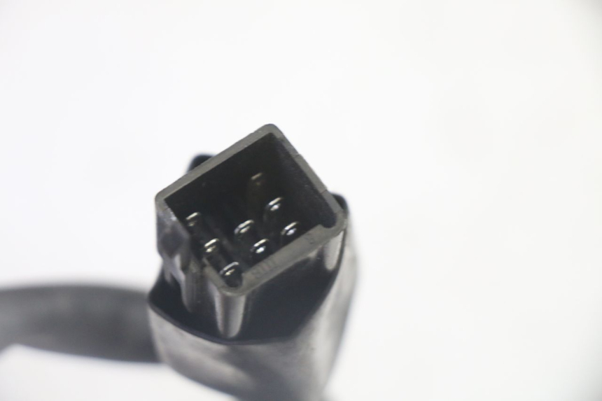 photo de LEFT HANDLEBAR SWITCH PEUGEOT KISBEE 2T 50 (2010 - 2017)