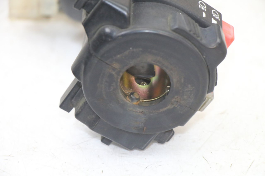 photo de LEFT SWITCH KYMCO STRYKER OFF ROAD 125 (1999 - 2005)