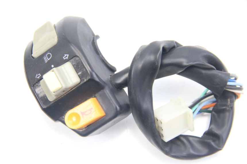 photo de LEFT SWITCH VENESI LOWIGI RETRO JJ50QT-3 50 (2020 - 2022)