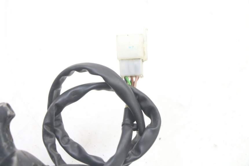 photo de LEFT SWITCH MBK BOOSTER SPIRIT NAKED 50 (2004 - 2017)