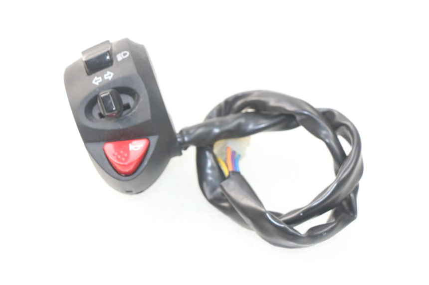 photo de LEFT SWITCH PEUGEOT METROPOLIS 400 (2017 - 2020)