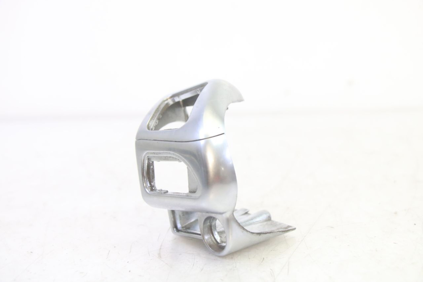 photo de LEFT HANDLEBAR SWITCH PIAGGIO MP3 125 (2006 - 2014)