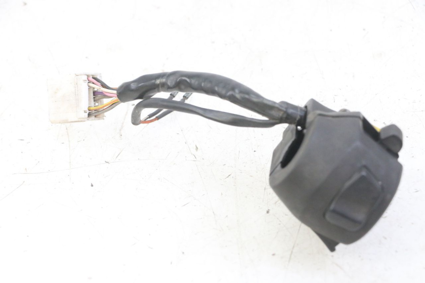 photo de LEFT HANDLEBAR SWITCH GILERA NEXUS 125 (2009 - 2013)