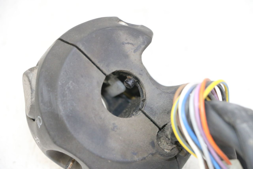 photo de LEFT HANDLEBAR SWITCH PEUGEOT CITYSTAR 50 (2013 - 2017)