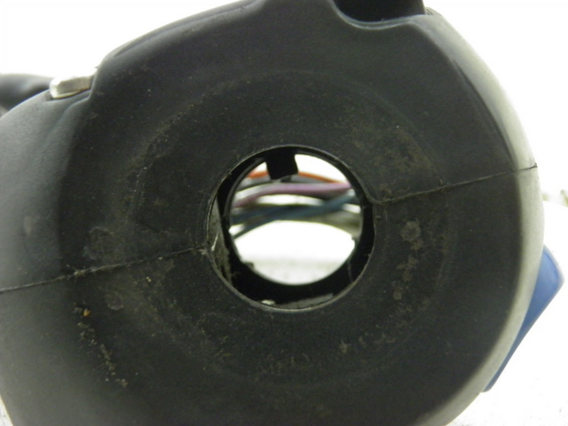 photo de LEFT HANDLEBAR SWITCH PEUGEOT ELYSTAR 50 (2002 - 2014)