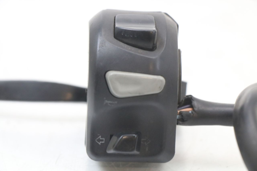 photo de LEFT SWITCH PEUGEOT KISBEE 2T 50 (2018 - 2022)