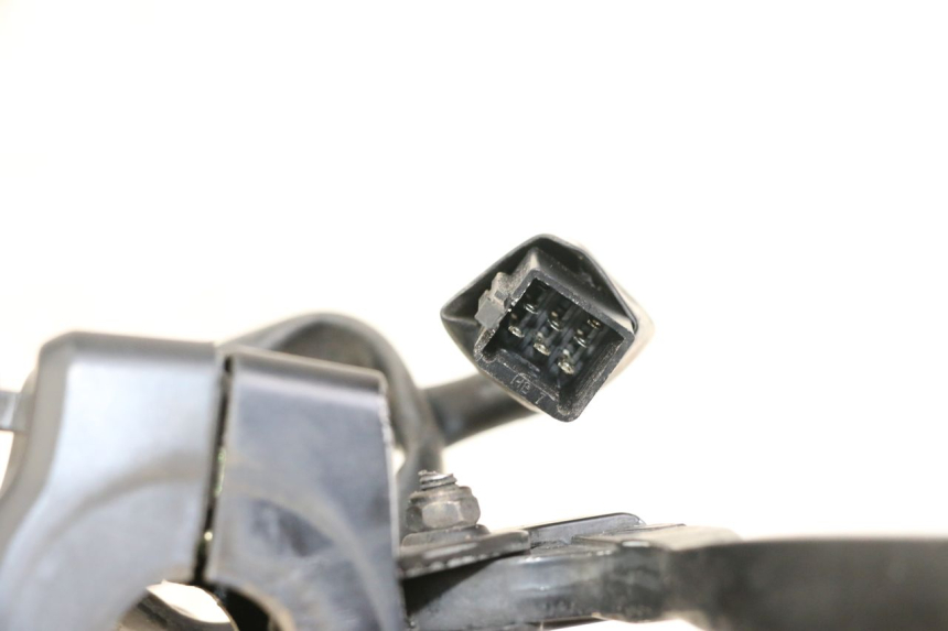 photo de LEFT HANDLEBAR SWITCH PEUGEOT KISBEE 4T 50 (2018 - 2022)