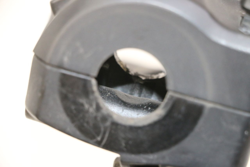 photo de LEFT HANDLEBAR SWITCH PEUGEOT KISBEE 4T 50 (2010 - 2017)