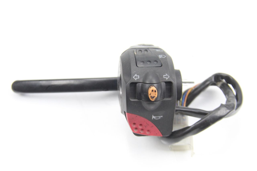 photo de LEFT HANDLEBAR SWITCH PEUGEOT LUDIX 50 (2005 - 2007)