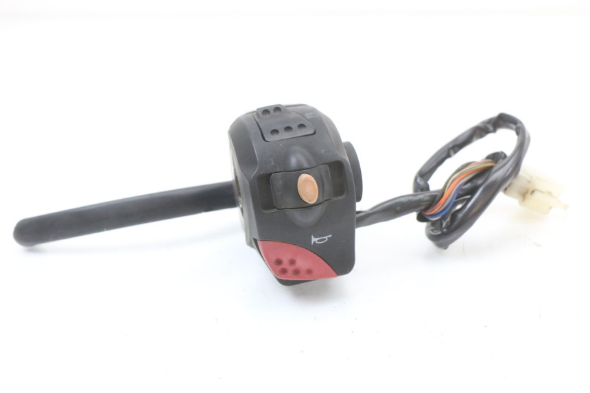 photo de LEFT HANDLEBAR SWITCH PEUGEOT LUDIX 50 (2008 - 2017)